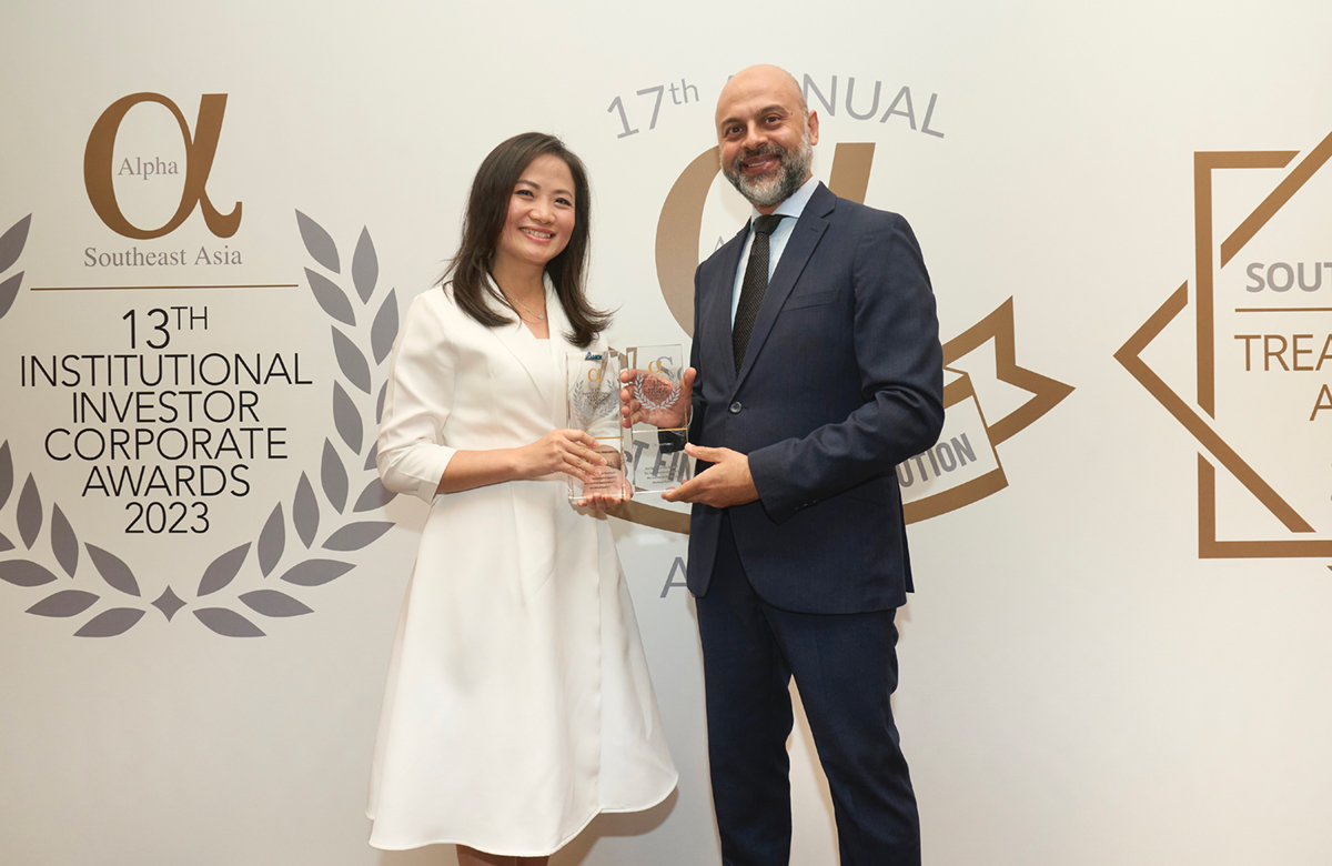 Delta Alpha Award